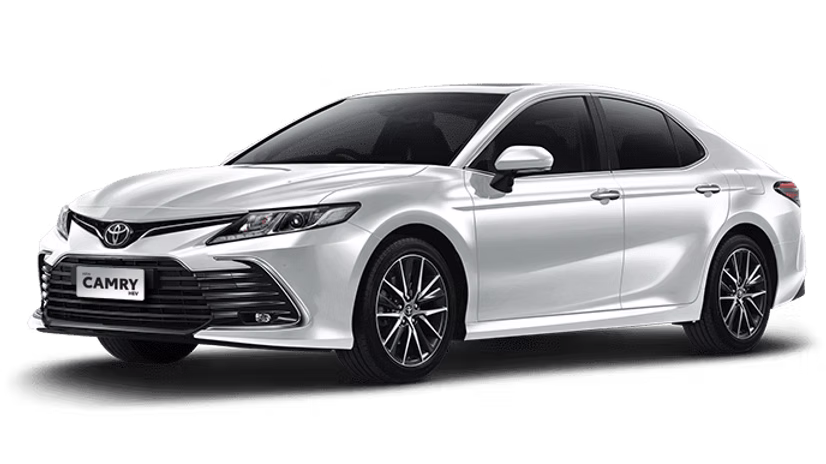 new-camry-hybrid-white